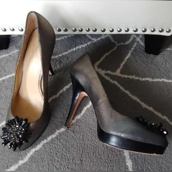 Coach 👠Metallic Bergen Heels - Picture 6 of 16